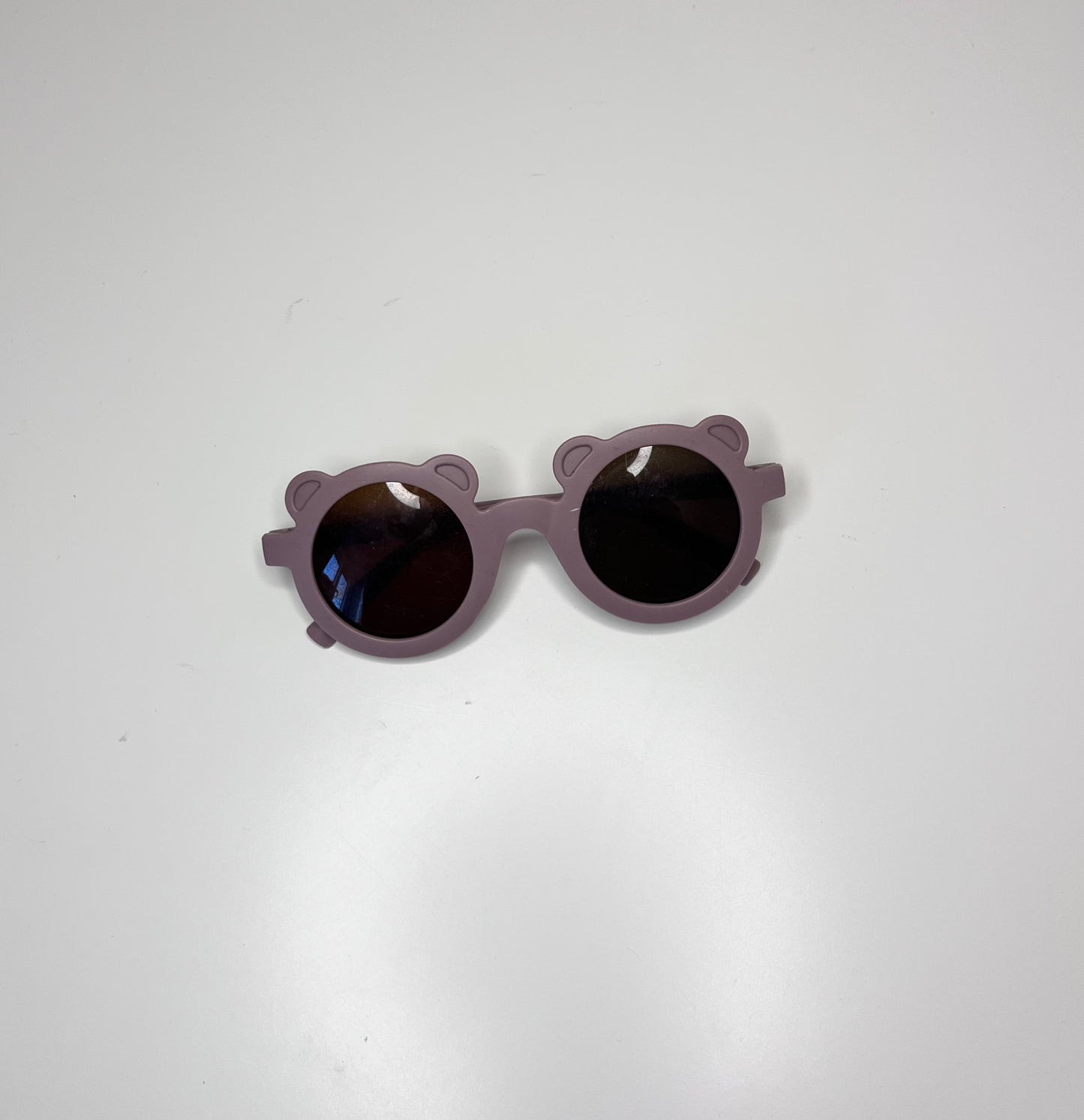 Mauve bear sunglasses